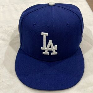 Los Angeles Dodgers World Series Hat Size 7 5/8 Baseball Cap Blue New Era Fitted
